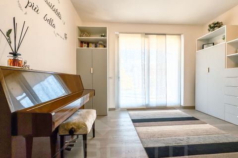 Villa a Leggiuno, Varese, Leggiuno - € 670.000 | Ref: T2145 - foto 13