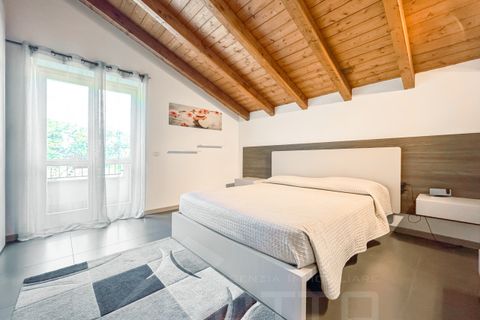 Villa a Leggiuno, Varese, Leggiuno - € 670.000 | Ref: T2145 - foto 18