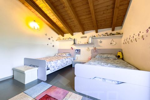Villa a Leggiuno, Varese, Leggiuno - € 670.000 | Ref: T2145 - foto 24