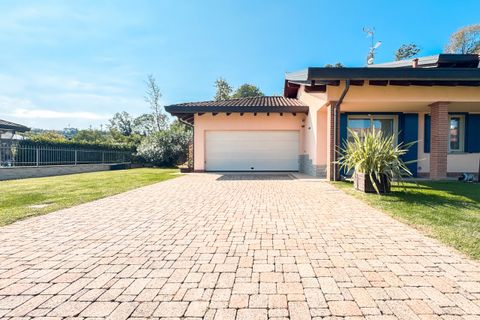Villa a Leggiuno, Varese, Leggiuno - € 670.000 | Ref: T2145 - foto 41