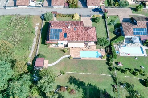 Villa a Leggiuno, Varese, Leggiuno - € 670.000 | Ref: T2145 - foto 45
