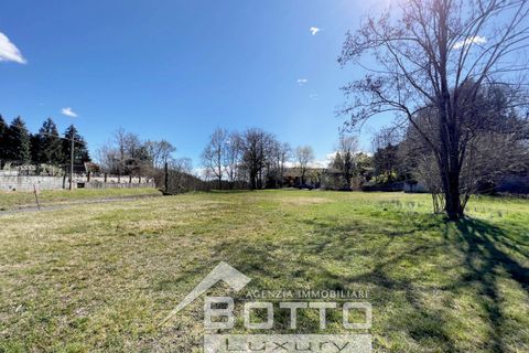 Helårsgrund i Ameno, Novara, Ameno - € 285.000 | Ref: T069 - foto 1
