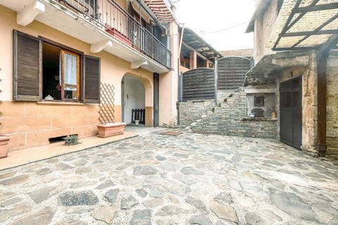 Villa i Cesara, Verbano Cusio Ossola, Cesara - € 148.000 | Ref: T2189 - foto 1