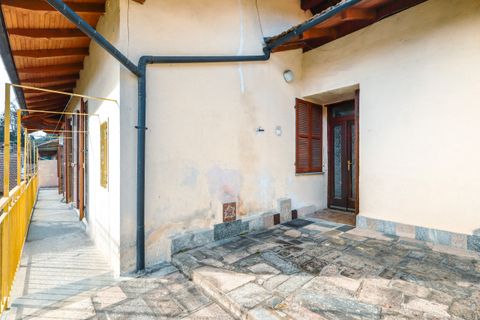 Villa a Mergozzo, Verbano Cusio Ossola, Mergozzo - € 285.000 | Ref: T803 - foto 5