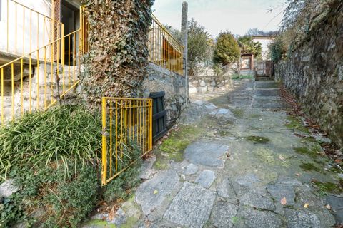 Villa a Mergozzo, Verbano Cusio Ossola, Mergozzo - € 285.000 | Ref: T803 - foto 35