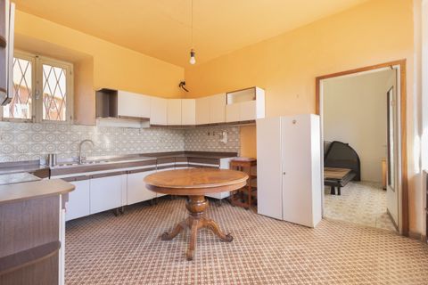 Villa i Omegna, Verbano Cusio Ossola, Omegna - € 130.000 | Ref: T114 - foto 7