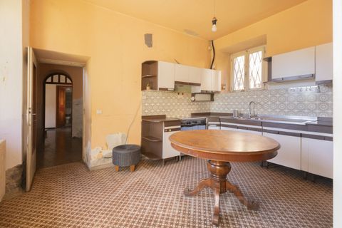 Villa i Omegna, Verbano Cusio Ossola, Omegna - € 130.000 | Ref: T114 - foto 8