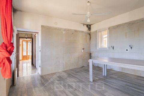 Villa i Omegna, Verbano Cusio Ossola, Omegna - € 130.000 | Ref: T114 - foto 17