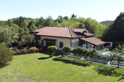 Villa i Invorio, Novara, Invorio - € 720.000 | Ref: T3130 - foto 1
