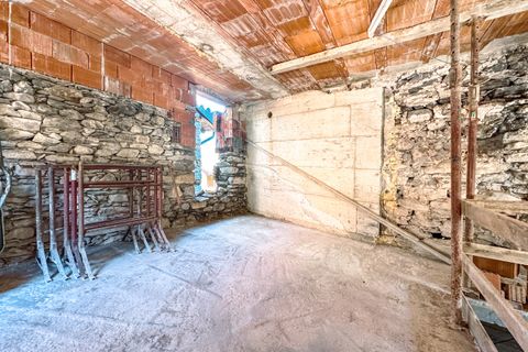 Landejendom i Cannobio, Verbano Cusio Ossola, Cannobio - € 85.000 | Ref: T197 - foto 15