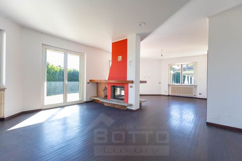 Villa a Arona, Novara, Arona - € 1.450.000 | Ref: T3146 - foto 6