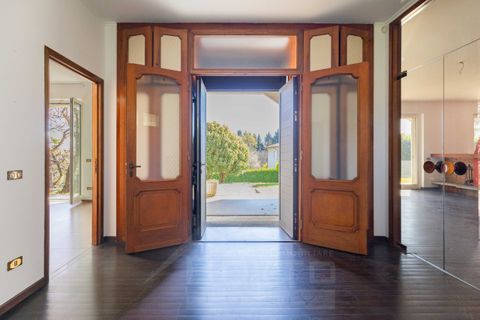 Villa a Arona, Novara, Arona - € 1.450.000 | Ref: T3146 - foto 9