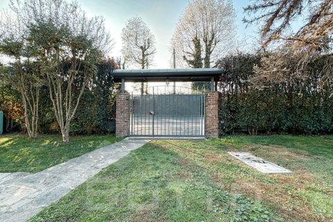 Villa i Oleggio, Novara, Oleggio - € 590.000 | Ref: T620 - foto 24