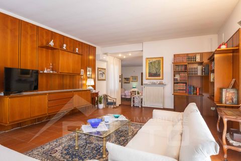 Villa i Oleggio, Novara, Oleggio - € 699.000 | Ref: T3170 - foto 2