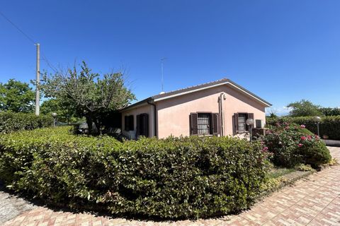 Villa i Nepi, Viterbo, Nepi - € 225.000 | Ref: Passerella - foto 1