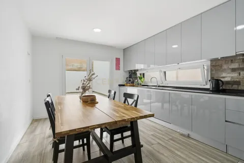 Villa i Seixal, Setubal, Seixal - € 460.000 | Ref: C0484-00472 - foto 4