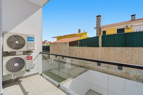 Villa i Seixal, Setubal, Seixal - € 460.000 | Ref: C0484-00472 - foto 17