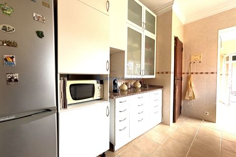 Rækkehus i Oeiras, Lisbon, Oeiras - € 650.000 | Ref: UH011567 - foto 23