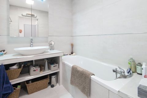Lejlighed i Saint-Raphaël, Var, Saint-Raphaël - € 765.000 | Ref: e0476 - foto 12