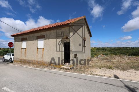 Villa i Alenquer, Lisbon, Alenquer - € 150.000 | Ref: CAS_185 - foto 1
