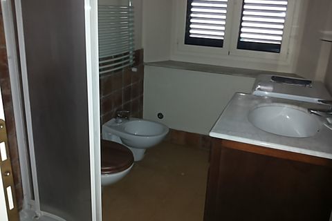 Apartament a Pontedera, Pisa, Pontedera - € 630/mes | Ref: 2014P211 - foto 8