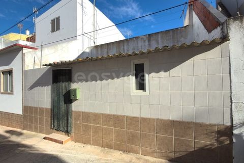 Villa a Monte Gordo, Faro, Monte Gordo - € 225.000 | Ref: AL99233VR - foto 17
