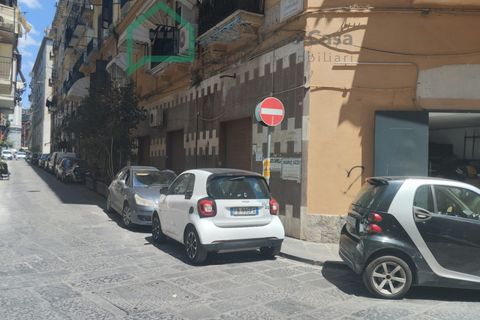 Erhvervsejendom i Naples, Naples, Naples - € 110.000 | Ref: Piazza Mercato - foto 2