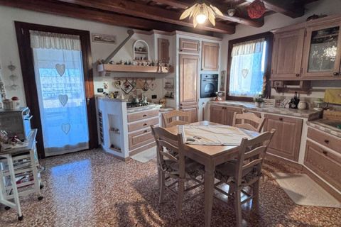 Villa i Lendinara, Rovigo, Lendinara - € 500.000 | Ref: OB75 - foto 5