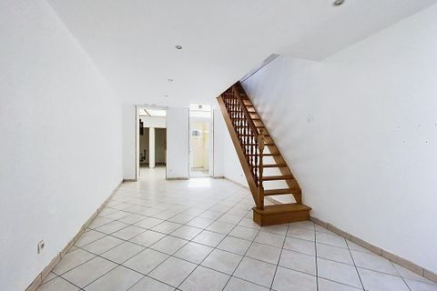 Villa i Armentieres, Nord, Armentieres - € 107.500 | Ref: ARM-39586-LBUBI - foto 1
