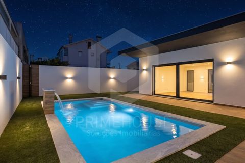 Villa i Quinta do Conde, Setubal, Quinta do Conde - € 750.000 | Ref: PH3627 - foto 5