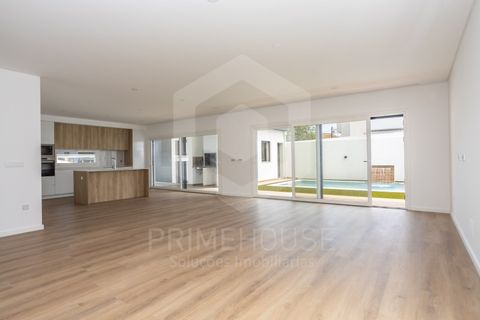 Villa i Quinta do Conde, Setubal, Quinta do Conde - € 750.000 | Ref: PH3627 - foto 9