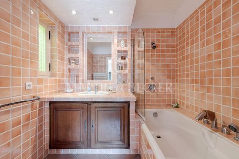 Villa i Mougins, Alpes-Maritimes, Mougins - € 1.690.000 | Ref: BM1084 - foto 17