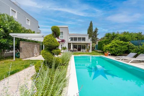 Villa i Golfe-Juan, Alpes-Maritimes, Golfe-Juan - € 1.275.000 | Ref: 87032356 - foto 2