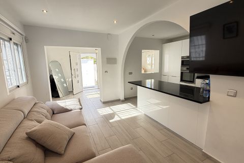 Villa i Filipinas, Alicante, Filipinas - € 249.950 | Ref: 781629 - foto 41