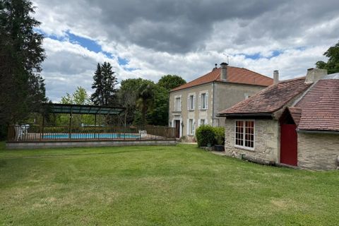 Landsbyhus i Cercoux, Charente-Maritime, Cercoux - € 399.999 | Ref: BVI85674 - foto 12