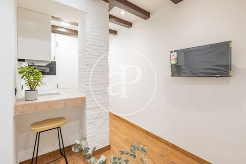 Apartament a Madrid, Madrid, Madrid - € 1.300/mes | Ref: AM2605083 - foto 3