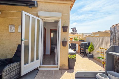 Villa a Los Balcones, Alicante, Los Balcones - € 212.000 | Ref: R-96931 - foto 19