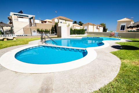Villa a Los Balcones, Alicante, Los Balcones - € 212.000 | Ref: R-96931 - foto 23