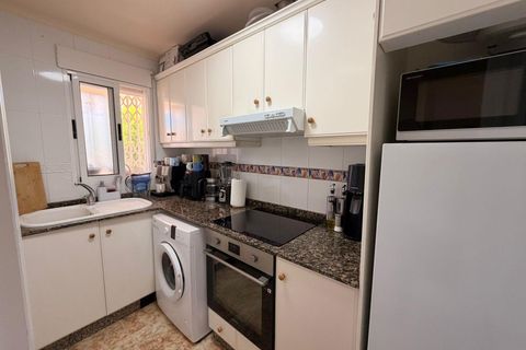 Lejlighed i Torrevieja, Alicante, Torrevieja - € 179.900 | Ref: LG85/12918 - foto 2