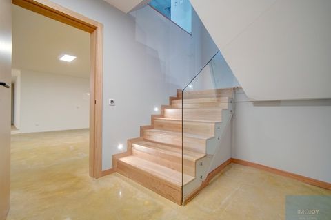 Villa i Cascais, Lisbon, Cascais - € 2.660.000 | Ref: MORMJC145 - foto 43