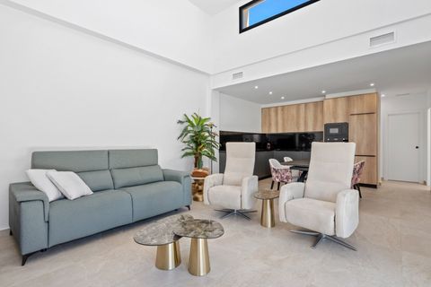 Villa i Daya Nueva, Alicante, Daya Nueva - € 399.000 | Ref: CM411 - foto 10