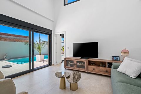 Villa i Daya Nueva, Alicante, Daya Nueva - € 399.000 | Ref: CM411 - foto 11