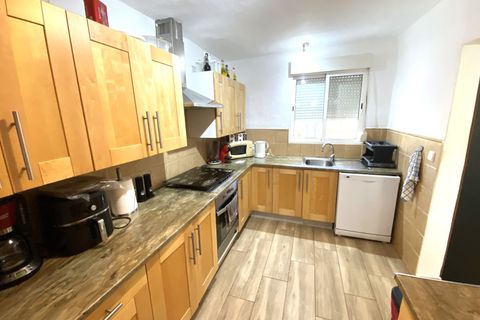 Finca i Sax, Alicante, Sax - € 229 995 | Ref: 18229 - foto 33