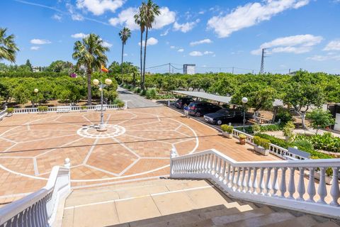 Gård i Sanlucar La Mayor, Sevilla - foto 4