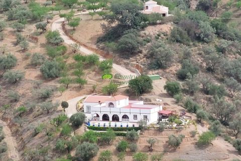 Landejendom i Sedella, Malaga, Sedella - € 415.000 | Ref: 8015 - foto 4