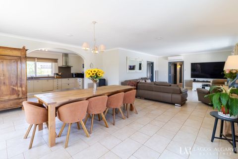 Villa i Albufeira, Faro, Albufeira - € 1.750.000 | Ref: VA138 - foto 4