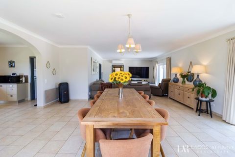Villa i Albufeira, Faro, Albufeira - € 1.750.000 | Ref: VA138 - foto 9