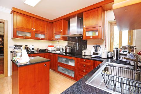 Villa i Odivelas, Lisbon, Odivelas - € 870.000 | Ref: 1769-02331 - foto 23