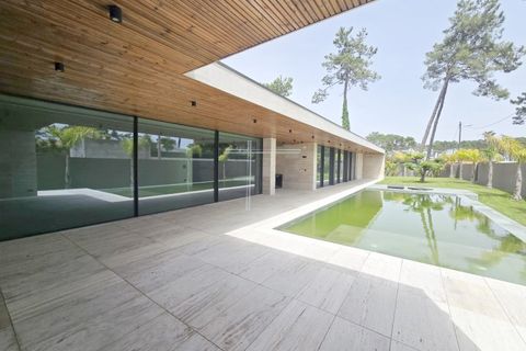 Villa i Corroios, Setubal, Corroios - € 2.400.000 | Ref: 18221 - foto 1