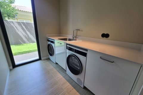 Villa i Corroios, Setubal, Corroios - € 2.400.000 | Ref: 18221 - foto 49
